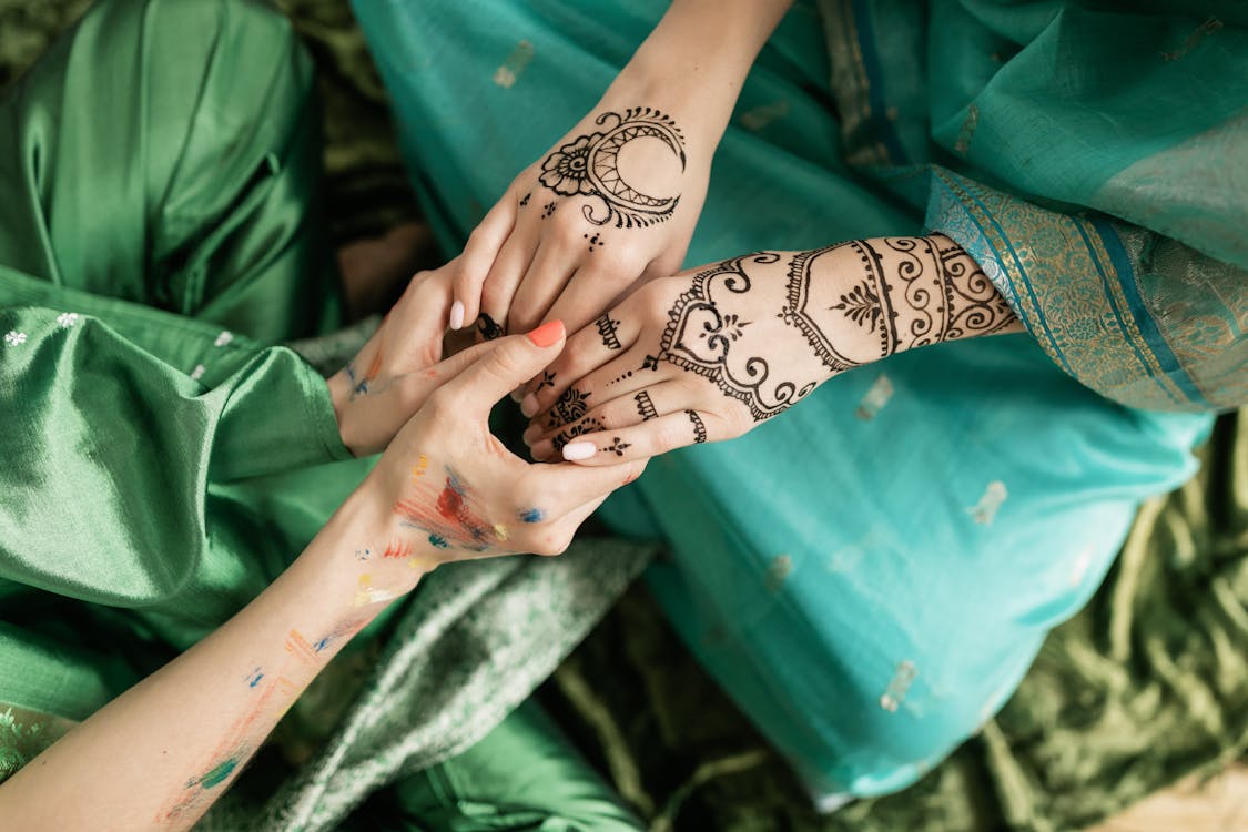 Henna Painting